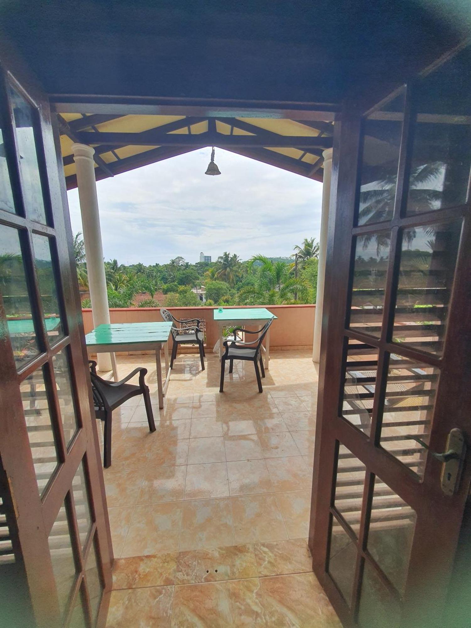Hotel Hill House Guest Mirissa Exterior foto